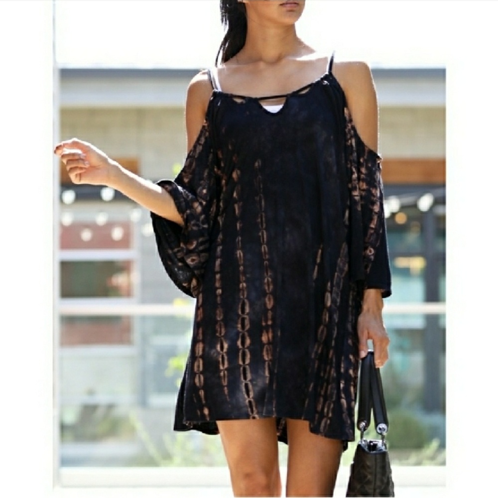 SALE!💥NEW!💥TIEDYE OFFSHOULDER DRESS